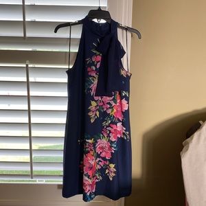 Vince Camuto sleeveless shift dress NWOT Size 8.